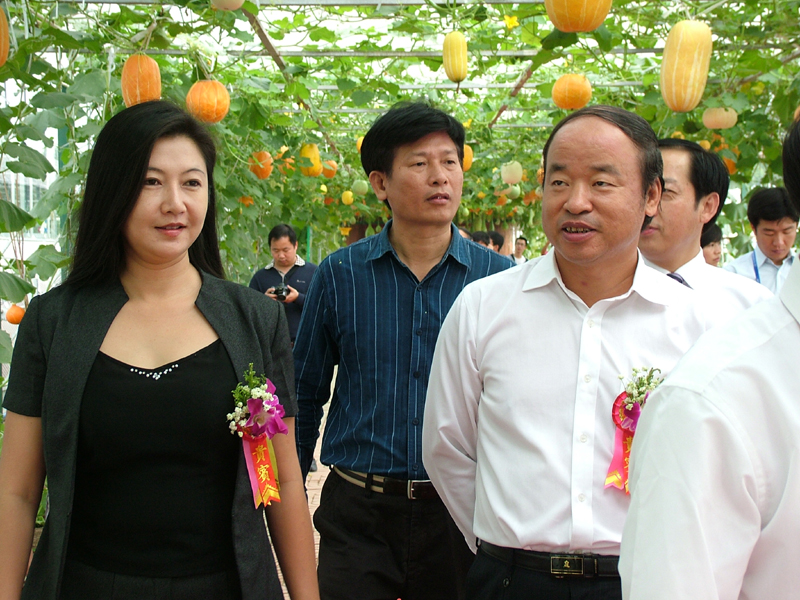 海南省人大副主任康耀紅